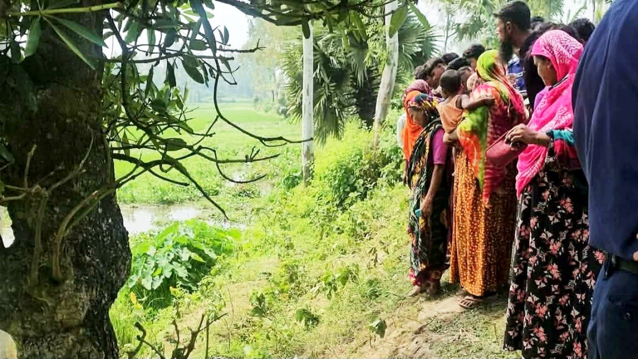 বগুড়ায় ডোবা থেকে অটোচালক কিশোরের লাশ উদ্ধার, পাওয়া যায়নি অটোরিকশা