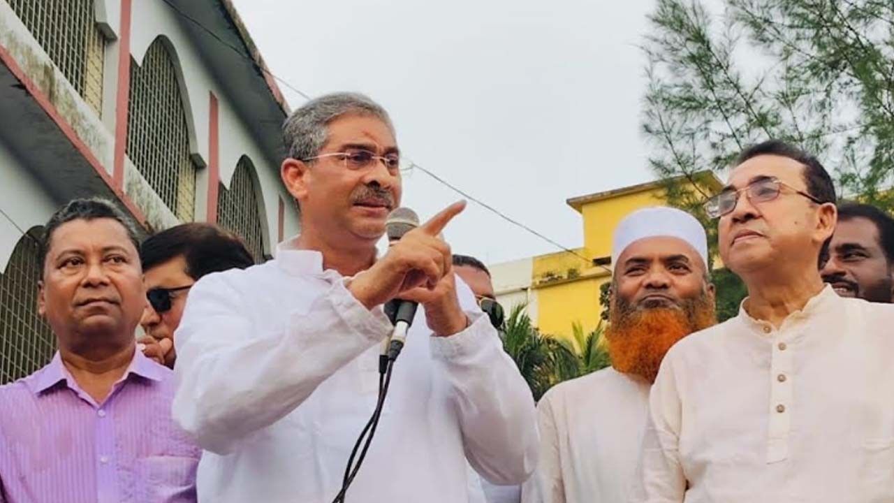 সংসদে এক কথা, রাজপথে আরেক আচরণ: এ্যানি