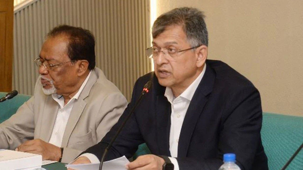 রোহিঙ্গাদের দ্রুত প্রত্যাবাসনে আন্তর্জাতিক উদ্যোগ চান স্বরাষ্ট্রমন্ত্রী