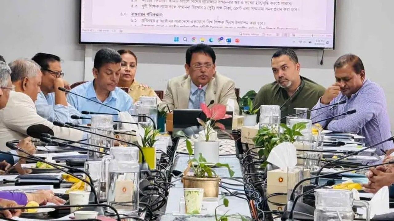 বিশ্ব শিক্ষক দিবসে ১০০ শিক্ষক পাবেন এক লাখ টাকা পুরস্কার: শিক্ষামন্ত্রী