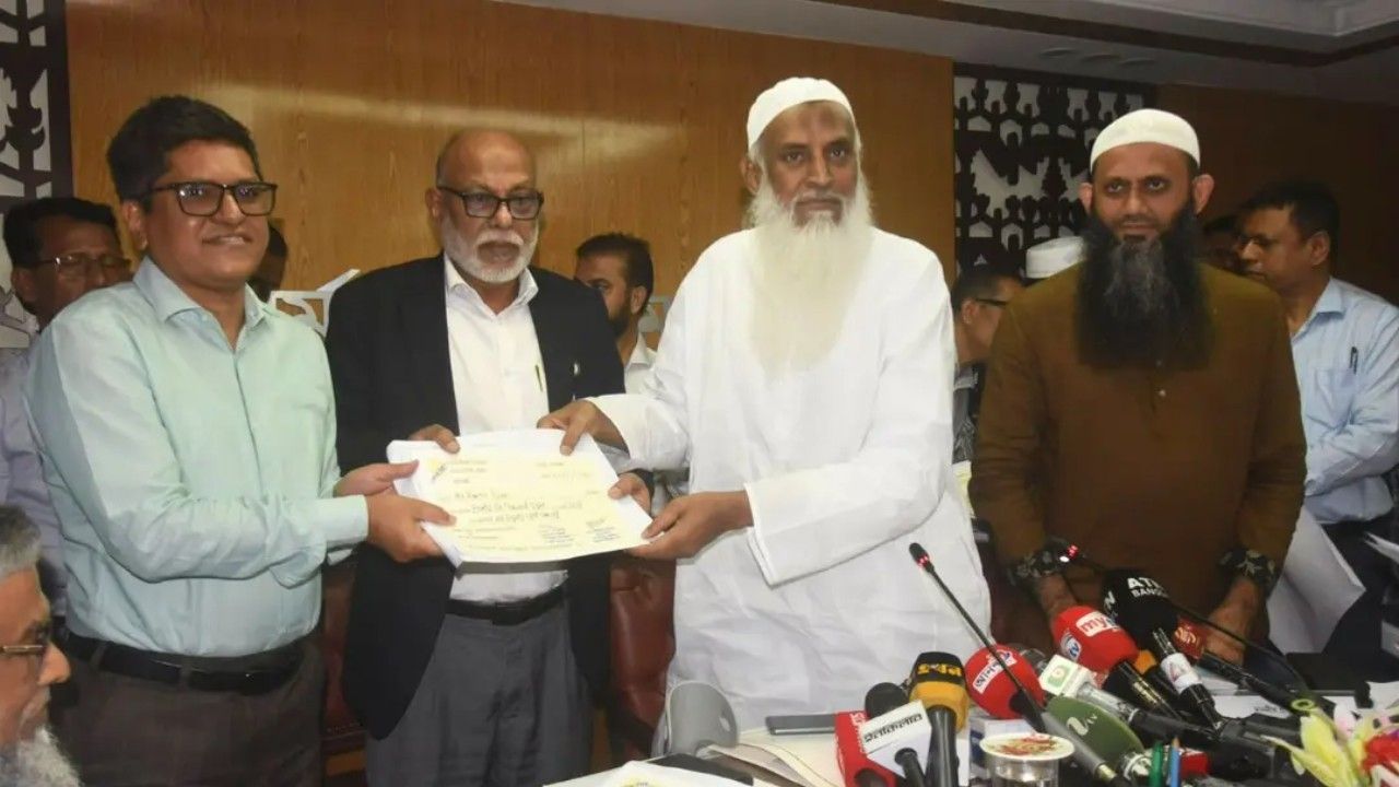 ৪৩৪১ হাজিকে হজ প্যাকেজের উদ্বৃত্ত ৪ কোটি ৮৭ লাখ টাকা ফেরত