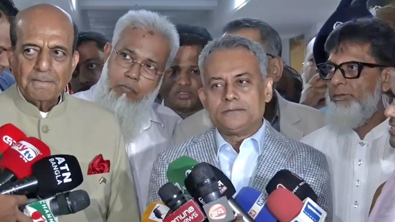 ট্রেন  পুনরায় চালুর বিষয়ে দুই দেশই ইতিবাচক: সড়কমন্ত্রী