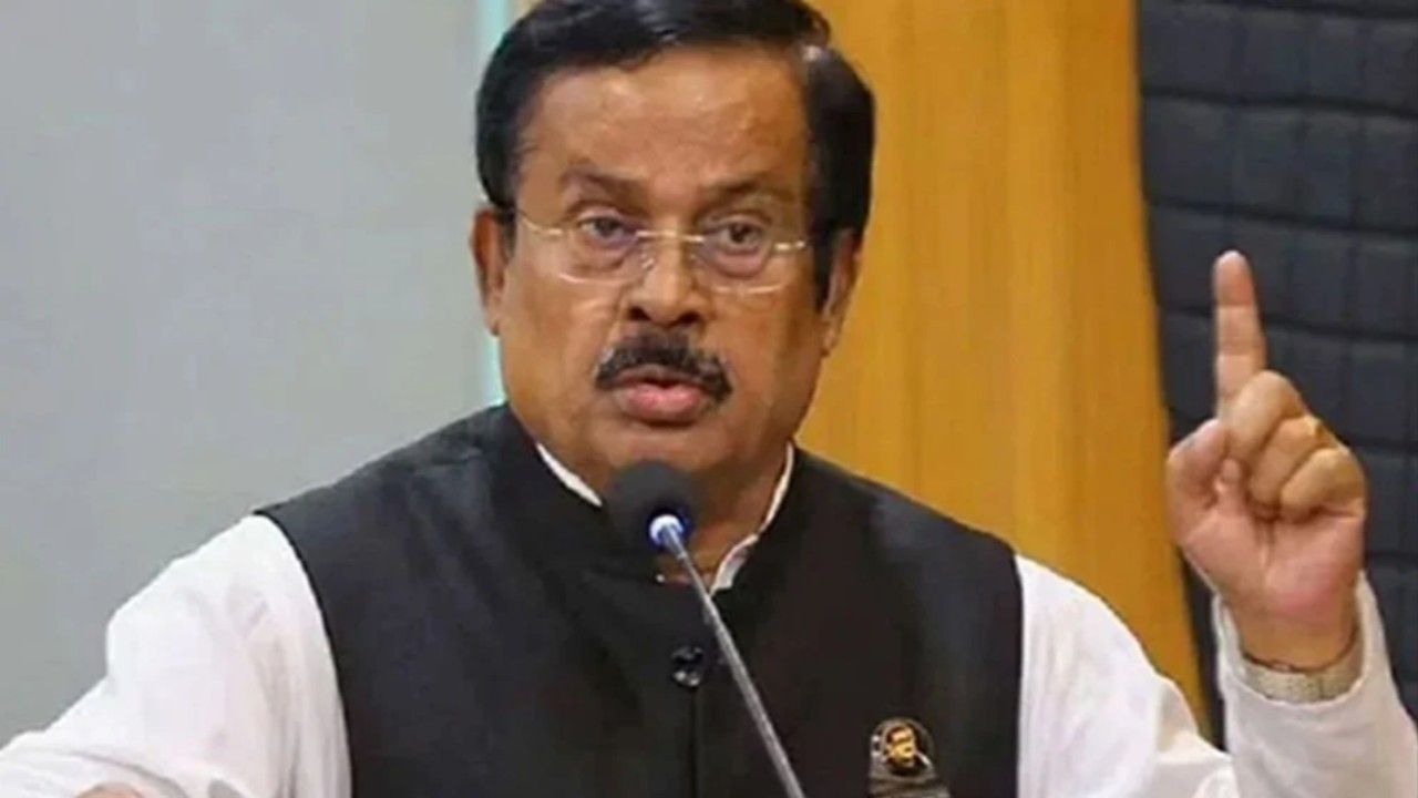 নানকের কাছে হুন্ডিতে টাকা পাঠানোর অভিযোগ, নেপথ্যে কারা?