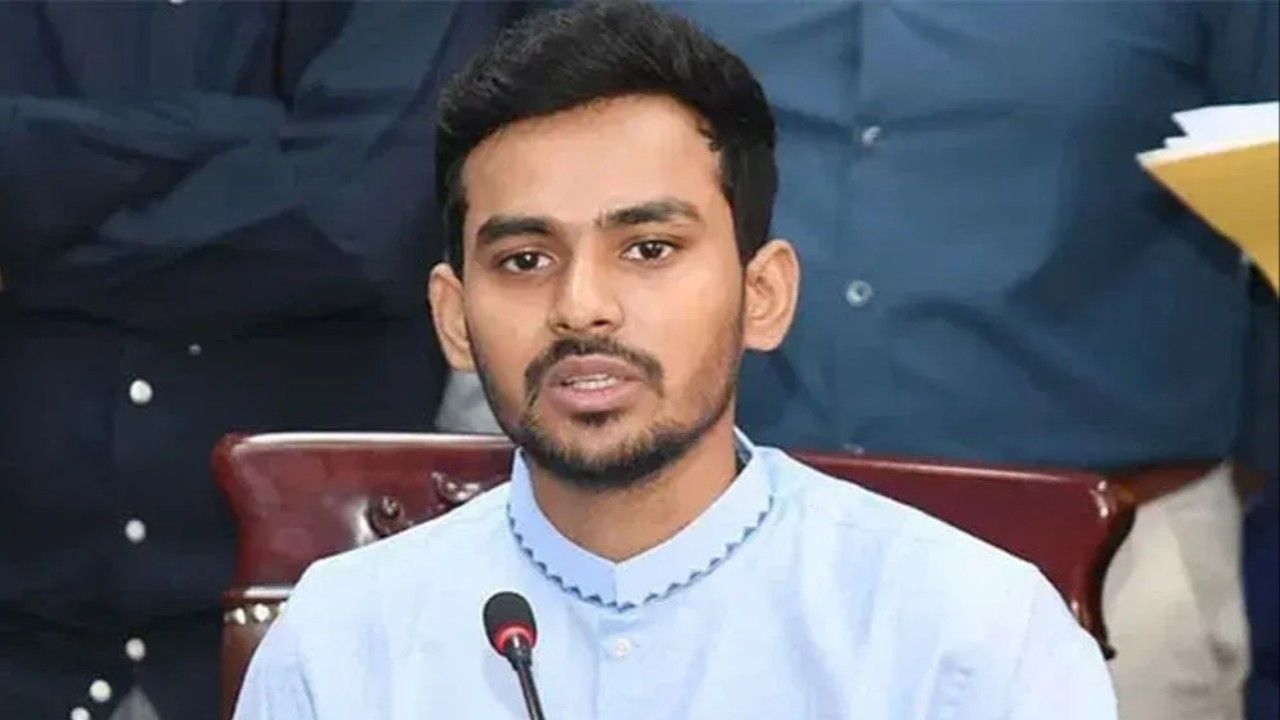 আসিফ মাহমুদের বিরুদ্ধে ১১ হাজার কোটি টাকা পাচারের অভিযোগ, অনুসন্ধানে দুদক