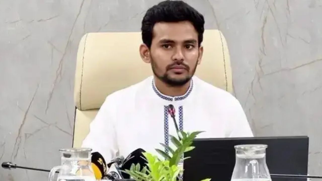 ‘এক পয়সার বিনিয়োগের প্রমাণ দিন, রাজনীতি ছেড়ে দেবো’