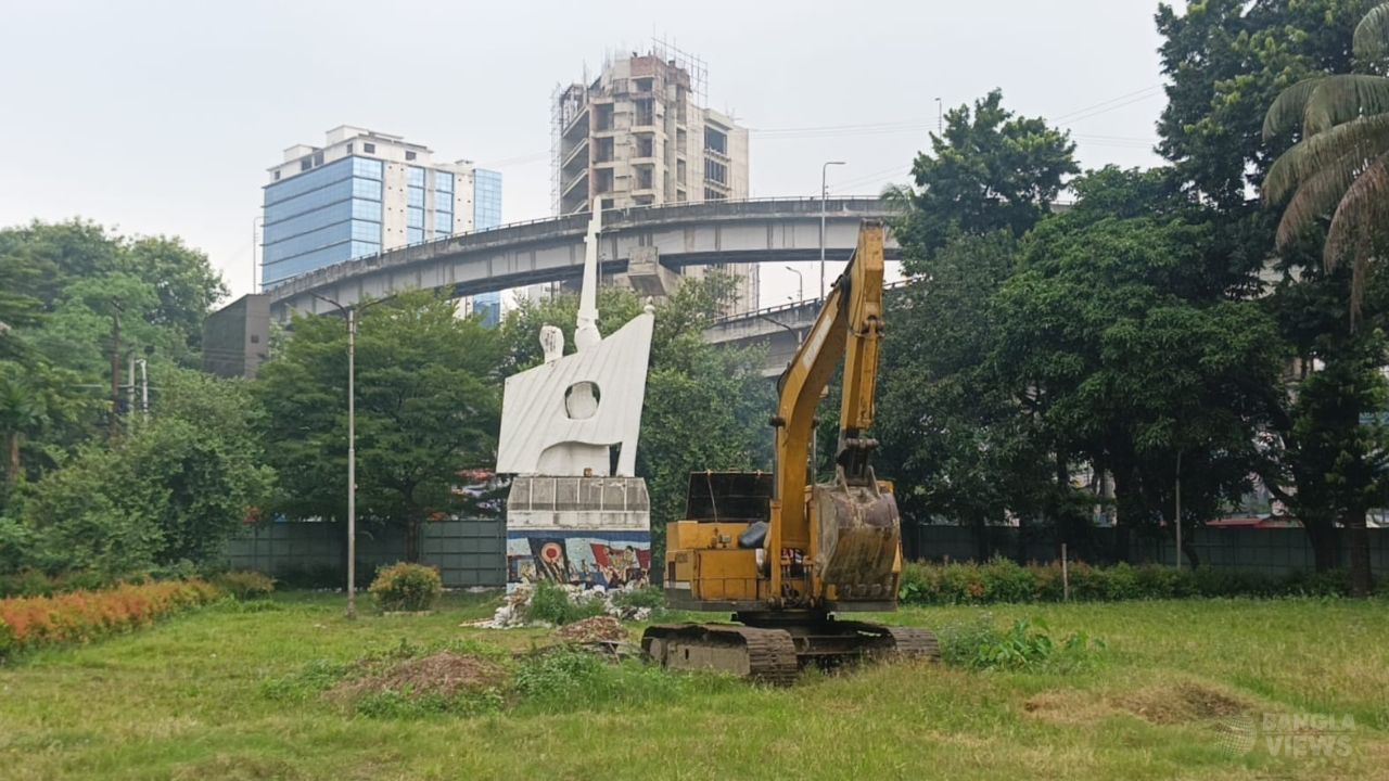 বিপ্লব উদ্যানে দক্ষিণ এশিয়ার দীর্ঘতম জাতীয় পতাকা স্থাপনের উদ্যোগ