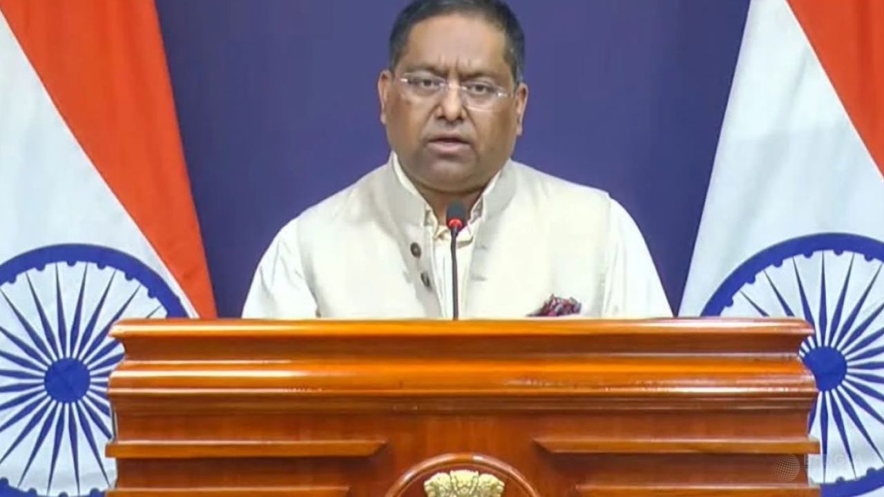 হাসিনা আমলের ১০১ চুক্তি খতিয়ে দেখছে ঢাকা, সতর্ক ভারত