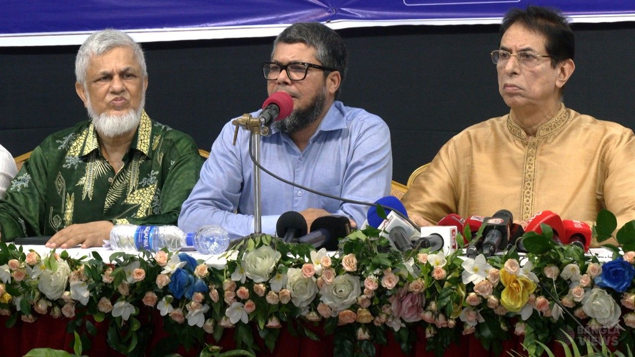 ষড়যন্ত্র বন্ধ না হলে মালয়েশিয়ার শ্রমবাজার ফের ঝুঁকিতে পড়ার আশঙ্কা