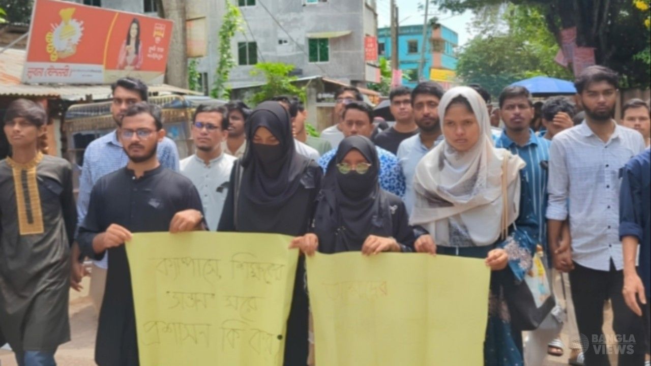 অপ্রতিমের জন্য নীরব প্রতিবাদ, চার দাবি কুবি শিক্ষার্থীদের