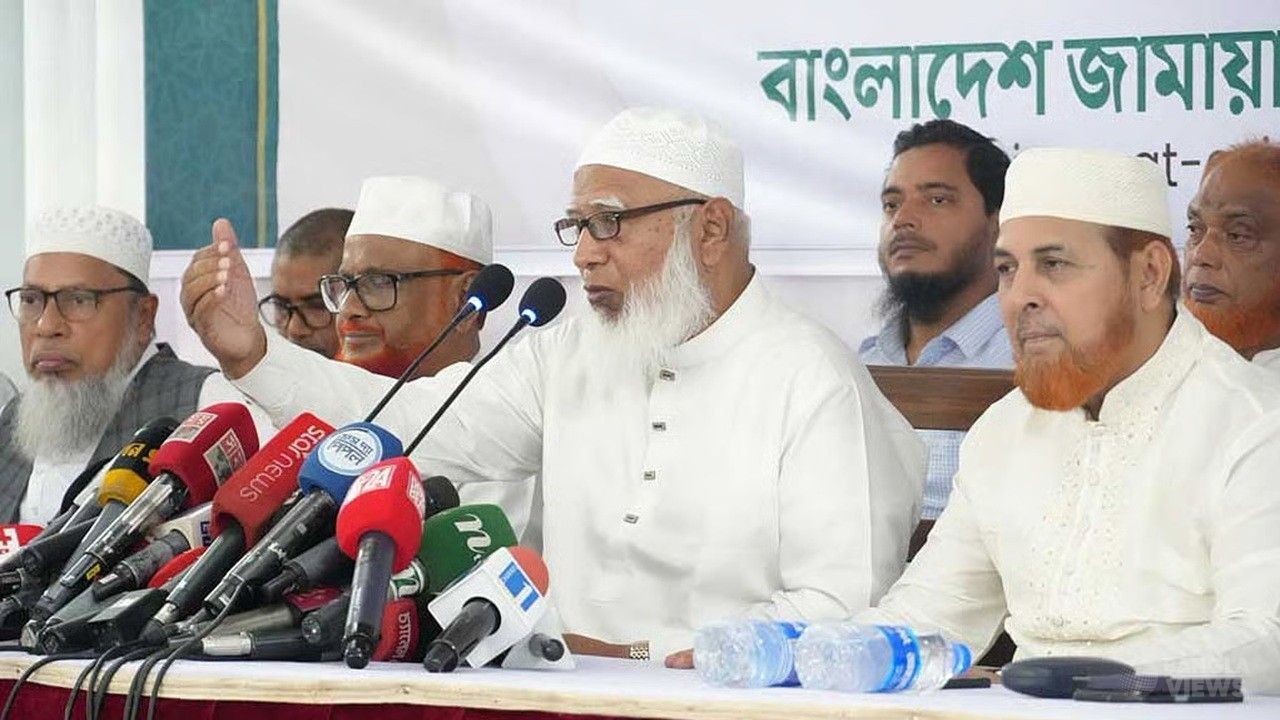 মন্ত্রী-এমপিদের বেতন বাড়ানোর উদ্যোগ নিলে বাধা দেব: শফিকুর রহমান