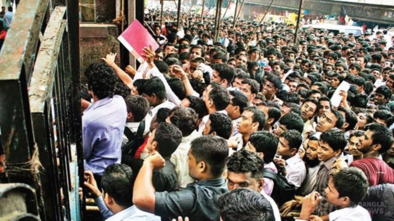 ভারতে সামগ্রিক বেকারত্ব ৩.২%, স্নাতকদের মধ্যে ১৩ শতাংশ