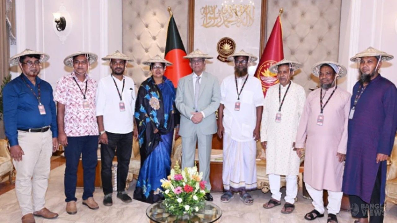 কৃষকদের স্বার্থ রক্ষায় কেন্দ্রীয় সংগঠন গড়ার আহ্বান রাষ্ট্রপতির