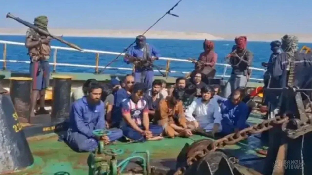 অভিযানের আগেই নাবিকদের ওপর গুলি, সোমালিয়ায় নিহত ৫