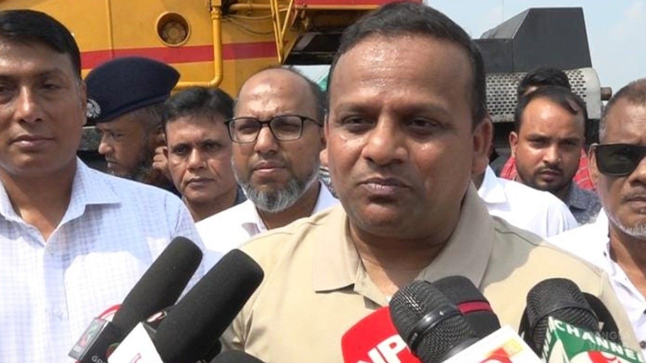 রাজনৈতিক বলয়মুক্ত হবে দেশের সব বন্দর: নৌপরিবহন প্রতিমন্ত্রী
