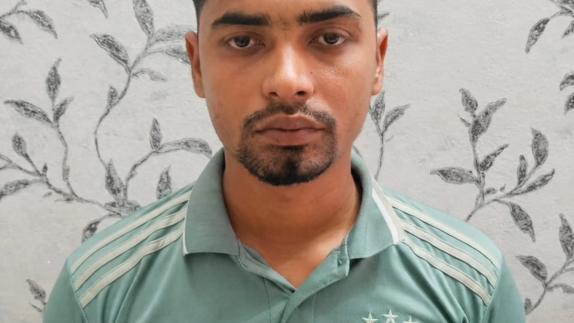 র‍্যাব পরিচয়ে বিকাশকর্মীকে তুলে নেওয়ার অভিযোগ, ২ লাখ টাকা লুট