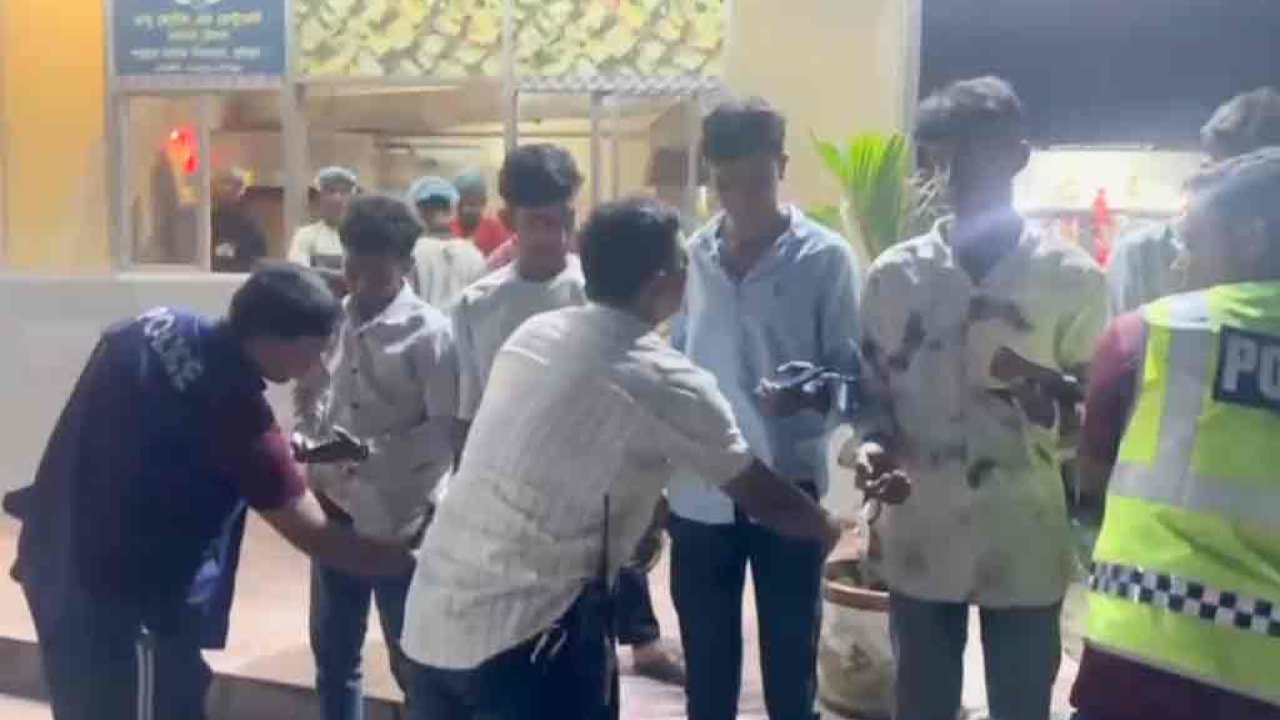 কুমিল্লায় কিশোর গ্যাংবিরোধী অভিযানে ৩৬৩ জন আটক