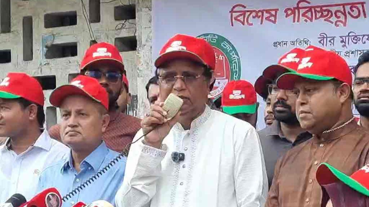 উদীয়মান নেতাদের মনের আবর্জনাও পরিষ্কার করতে হবে: ডিএসসিসি প্রশাসক