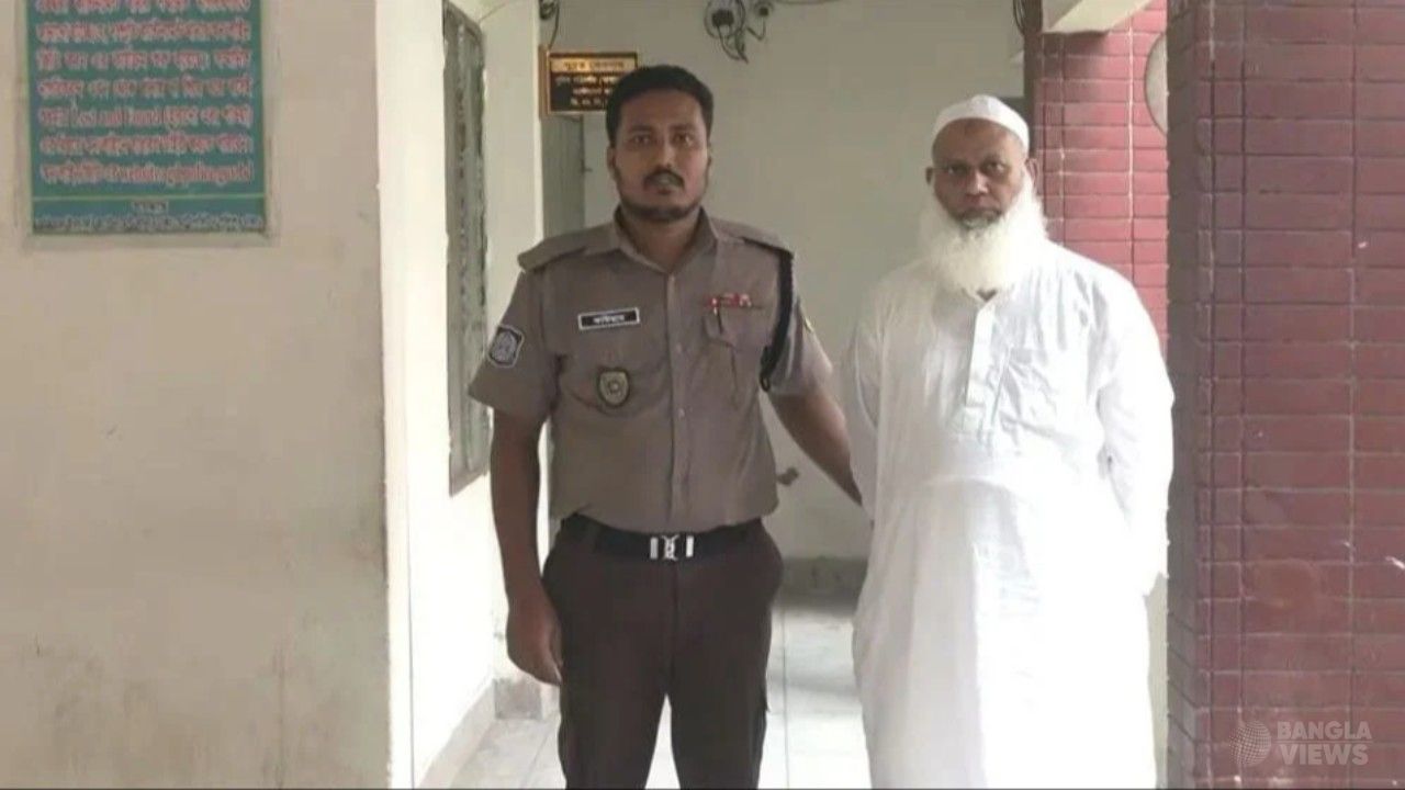 সালমান মুক্তাদিরের স্টুডিও ভাঙচুর মামলায় গ্রেফতার শাহরিয়ার মাহমুদ