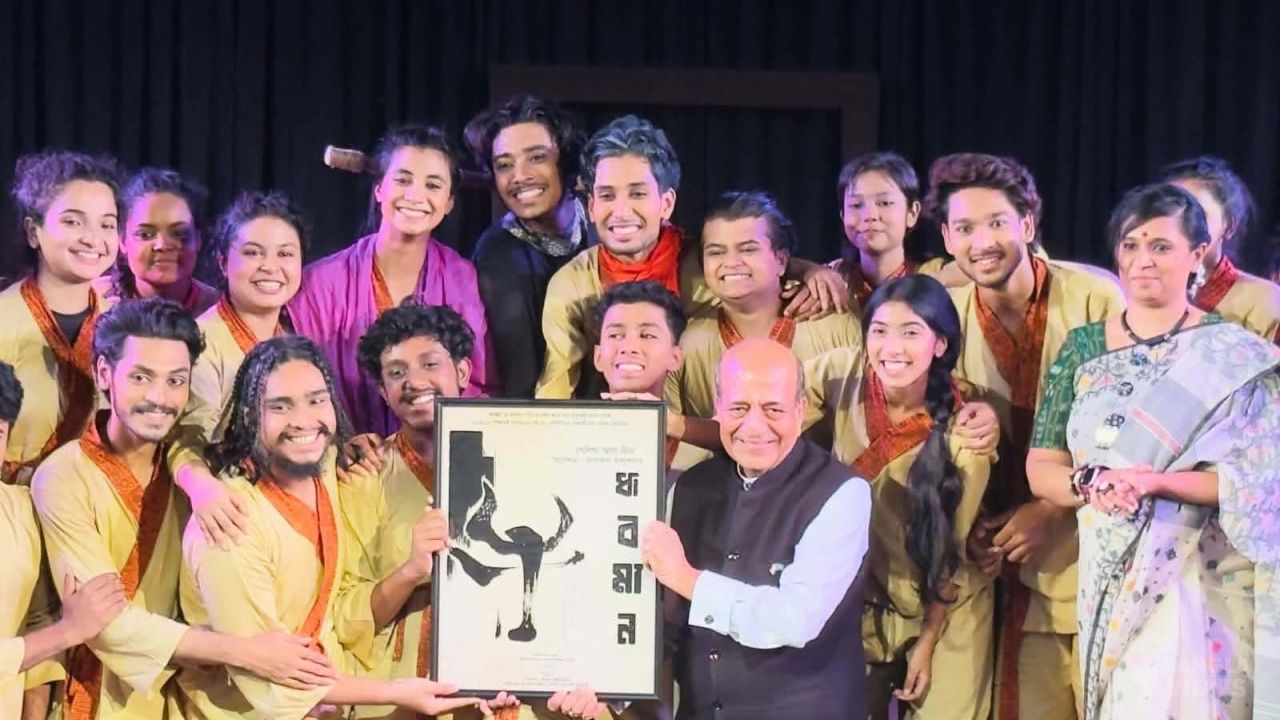 জবির নাট্যকলা বিভাগের শিক্ষার্থীদের প্রশংসায় ভারতীয় হাইকমিশনার