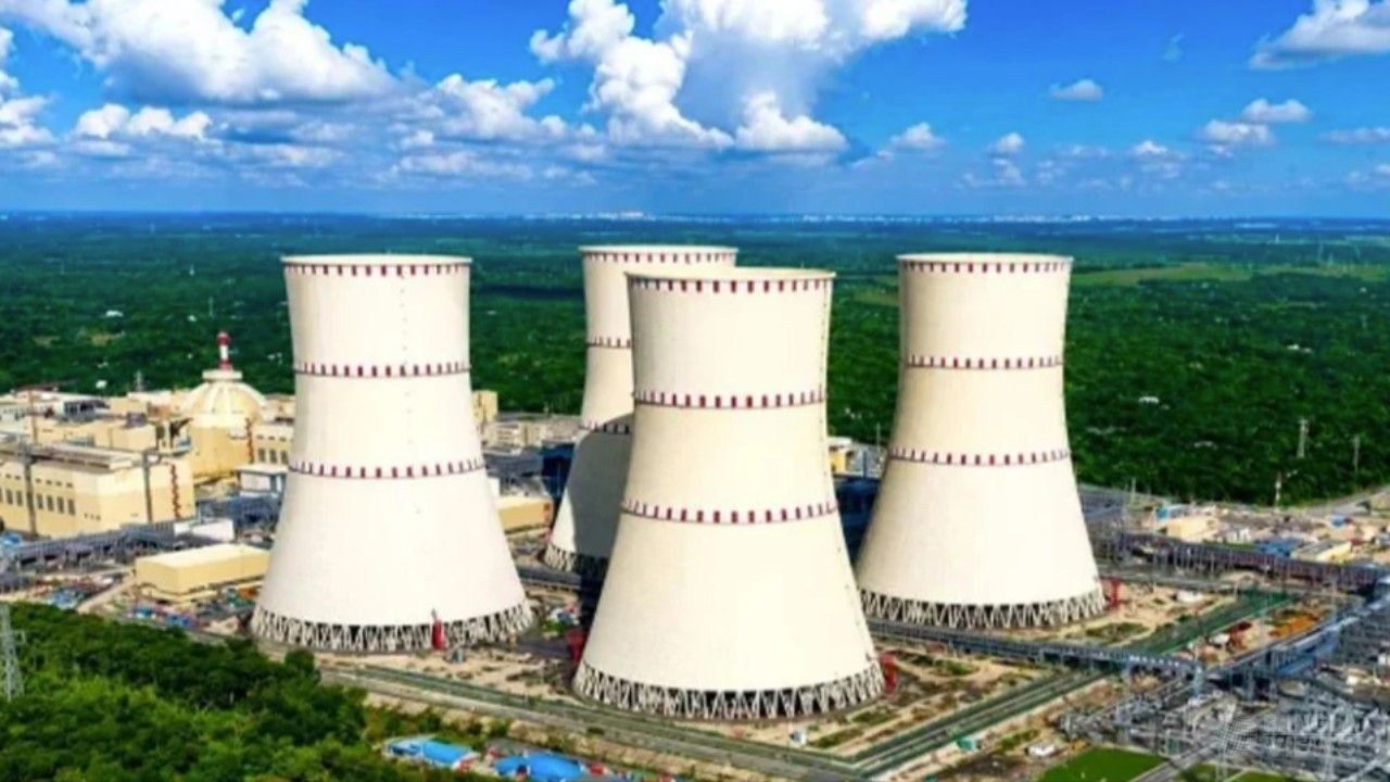 রাশিয়া থেকে ঢাকার পথে রূপপুরের ইউরেনিয়াম