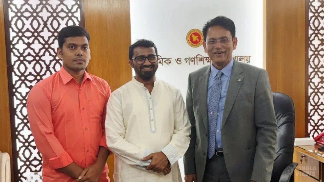 শিক্ষামন্ত্রীর হস্তক্ষেপে নিয়োগপত্র পাচ্ছেন মিশন আচার্য