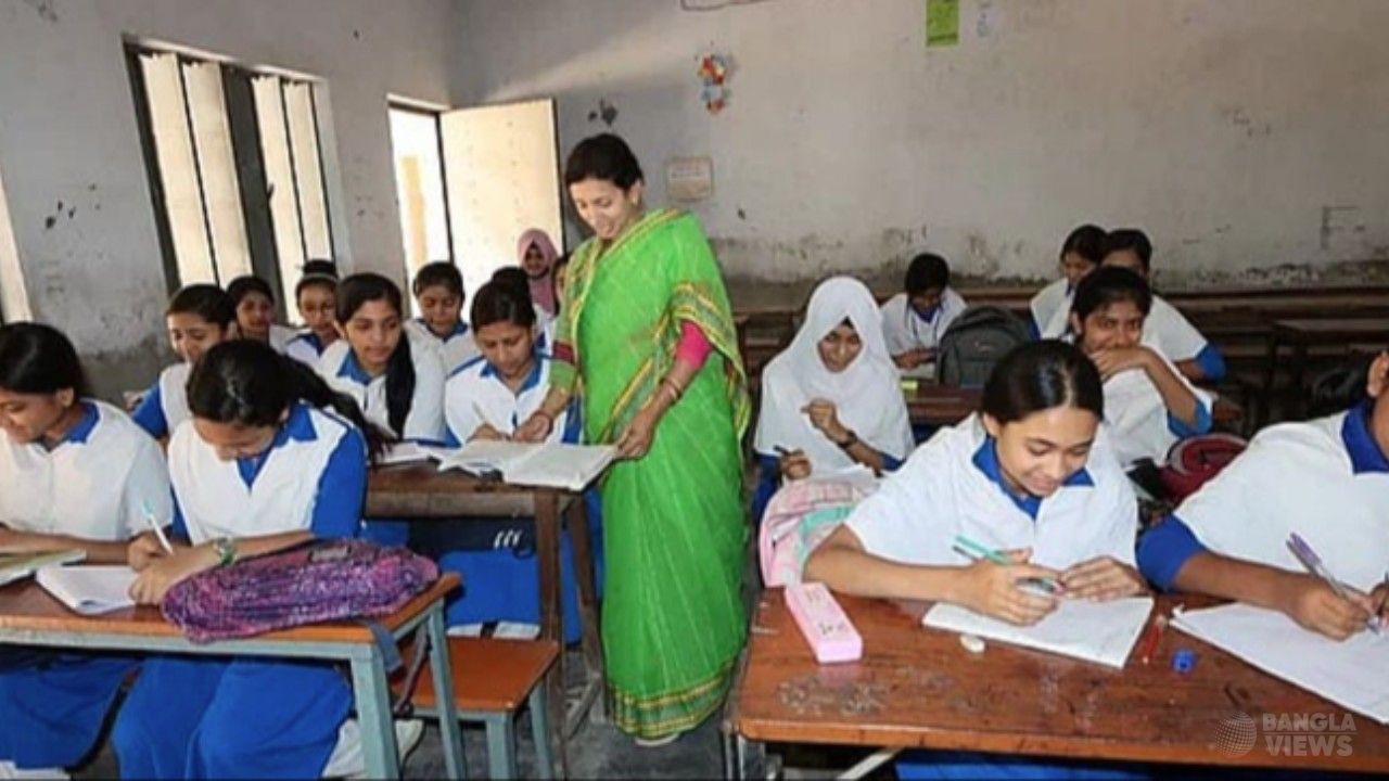 বিশ্ব শিক্ষক দিবসে সম্মাননা পাচ্ছেন ১০০ গুণী শিক্ষক
