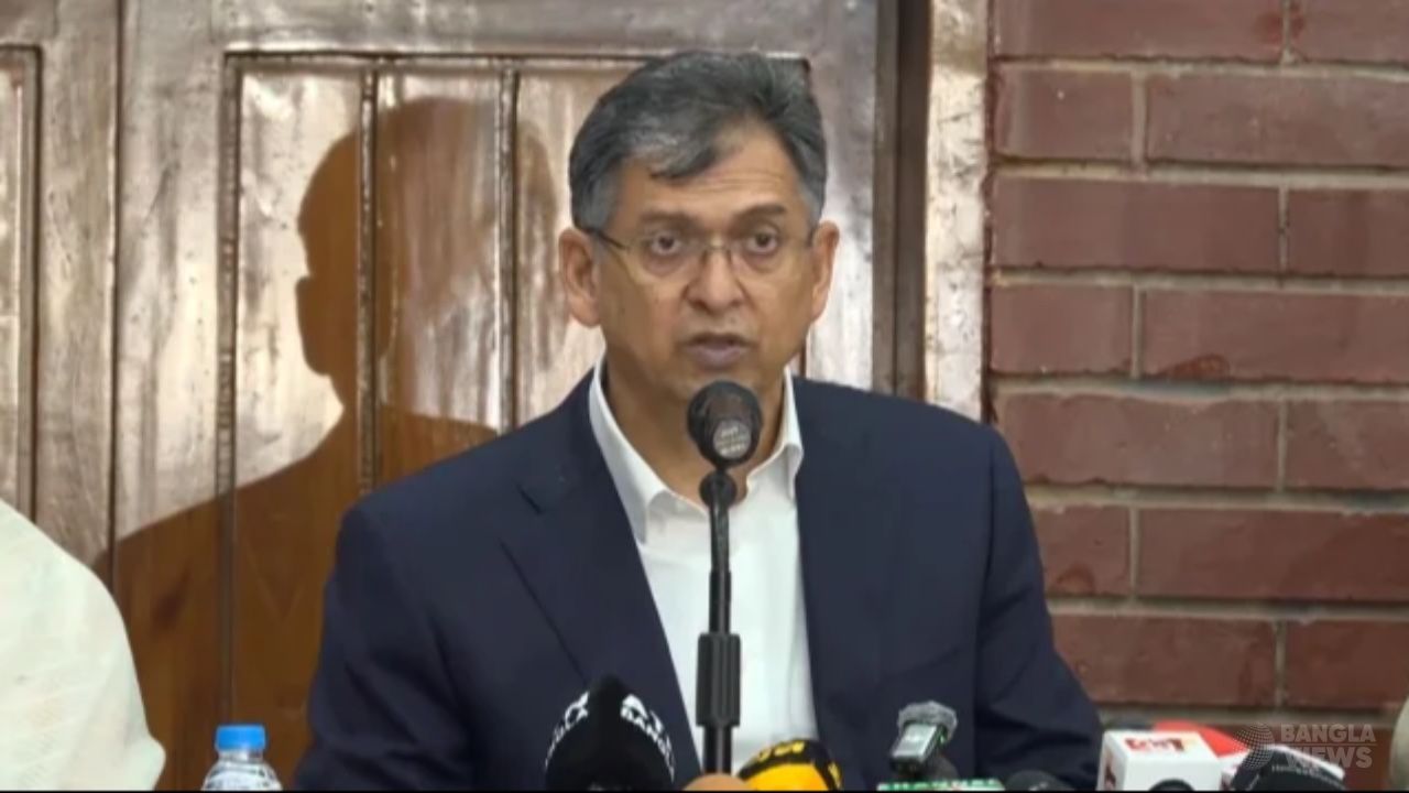 তত্ত্বাবধায়ক সরকার বদলাতেও লাগবে জনগণের অনুমোদন: স্বরাষ্ট্রমন্ত্রী