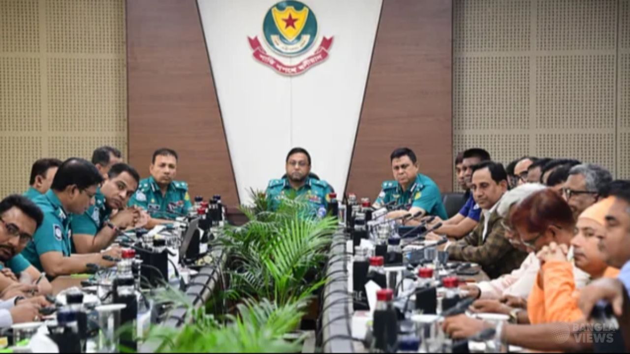 দুর্গাপূজা পুলিশের জন্য ‘অগ্নিপরীক্ষা’, সর্বোচ্চ সতর্কতার নির্দেশ ডিএমপি কমিশনারের