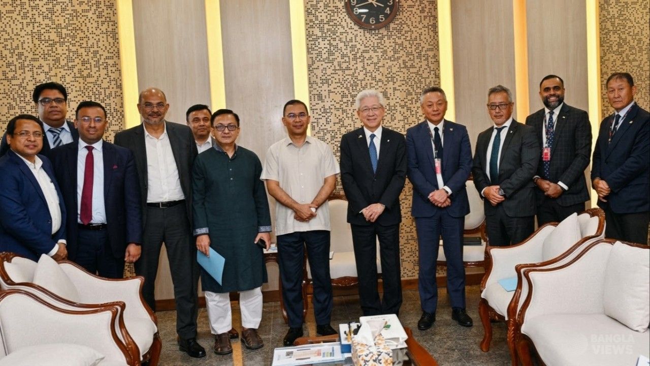 প্রধানমন্ত্রীর সঙ্গে টয়োটা তুশো করপোরেশন প্রতিনিধিদলের বৈঠক