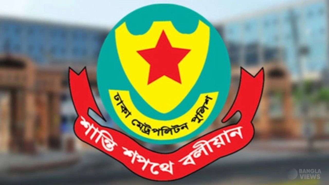 ঢাকায় ট্রাফিক আইন লঙ্ঘনে একদিনে ২৯৯৯ মামলা
