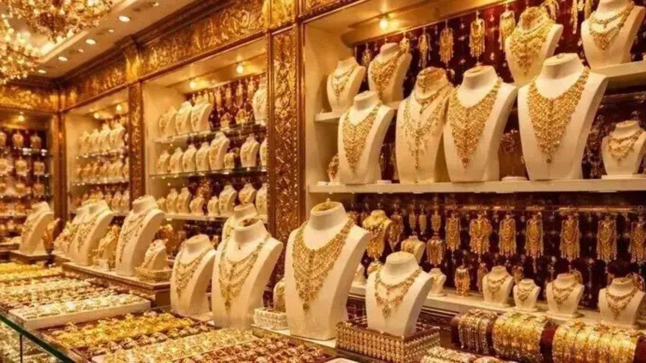 বৃহস্পতিবারও অপরিবর্তিত সোনার দাম
