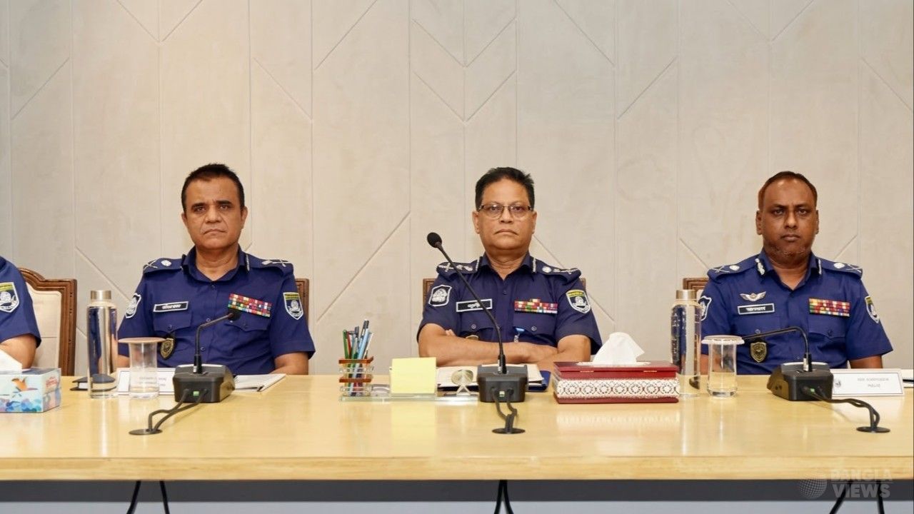 নিরপেক্ষতা ও আন্তরিকতায় দায়িত্ব পালনে নবীন পুলিশ কর্মকর্তাদের নির্দেশ আইজিপির