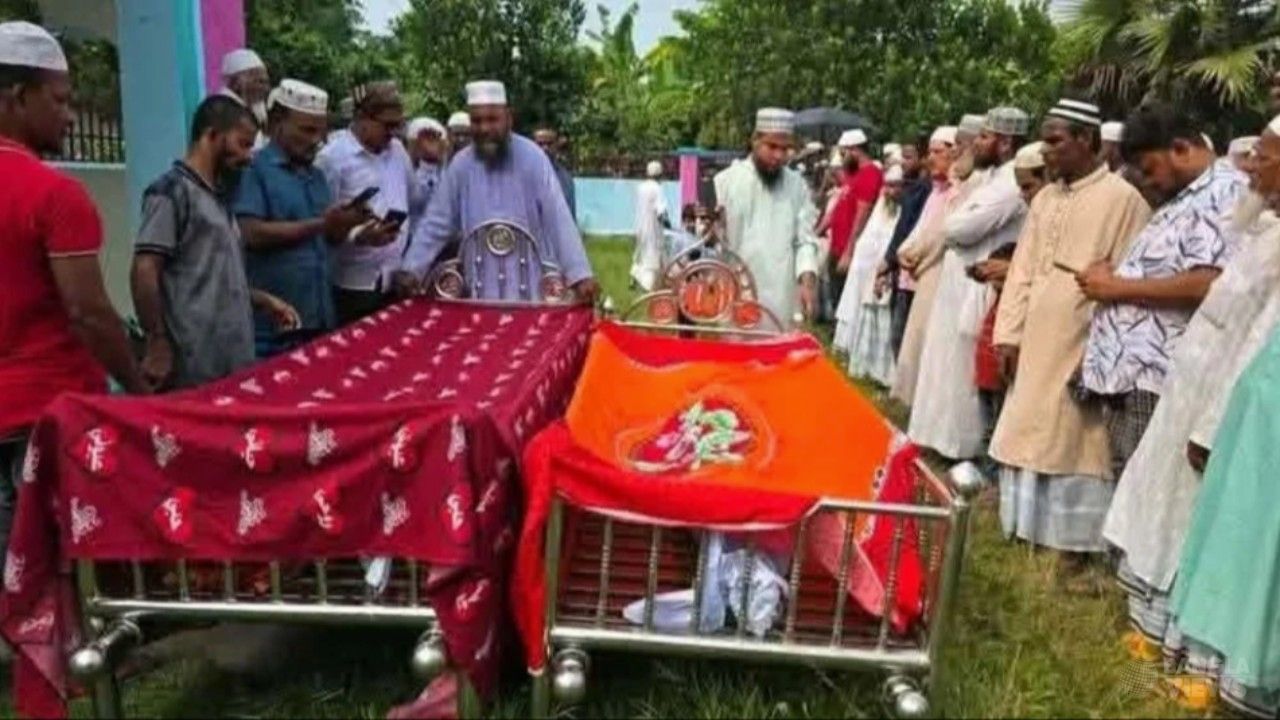 কুমিল্লায় বড় ভাইয়ের মৃত্যুর আধা ঘণ্টার মধ্যে ছোট ভাইয়েরও প্রয়াণ