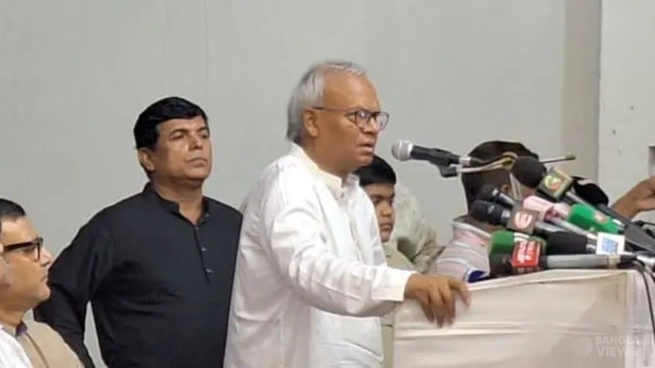 জনকল্যাণমূলক কর্মসূচি বাস্তবায়নে বাধা দেওয়া হচ্ছে: রিজভী