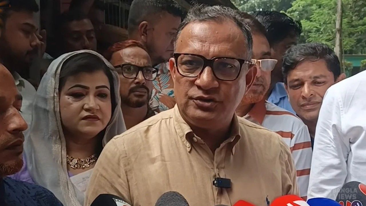 পাটচাষিদের ন্যায্যমূল্য নিশ্চিত করতে কাজ করছে সরকার: প্রতিমন্ত্রী