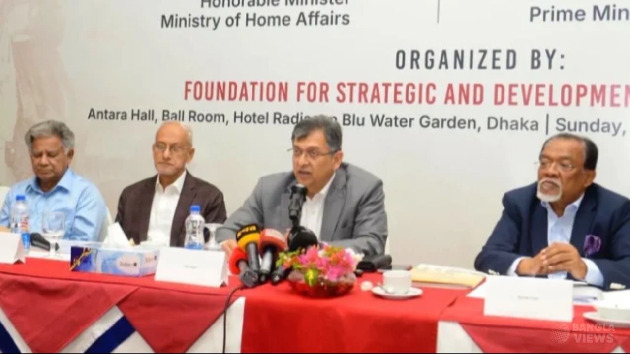 রোহিঙ্গা প্রত্যাবাসনে সব কূটনৈতিক পথ খোলা রাখছে বাংলাদেশ: স্বরাষ্ট্রমন্ত্রী