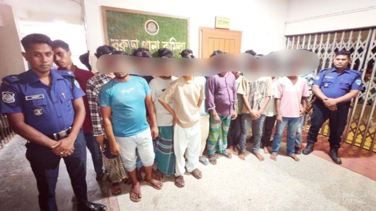 কুমিল্লায় কিশোর গ্যাংবিরোধী সাঁড়াশি অভিযান, আটক ৩৫৩