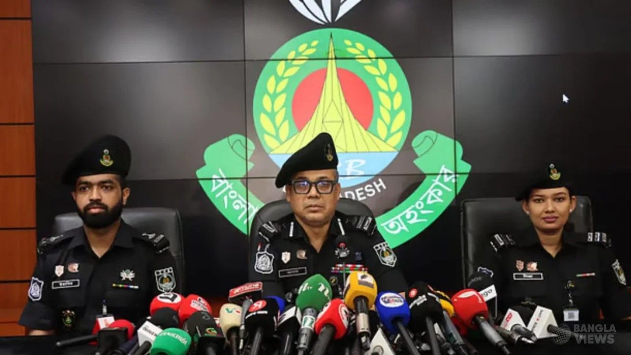 রাশিয়ায় চাকরির নামে যুদ্ধে পাঠানোর অভিযোগ, গ্রেপ্তার দুই