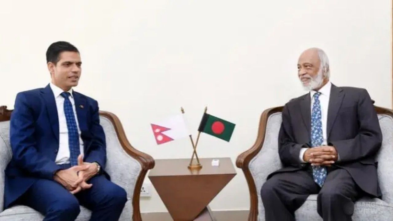 সার্ককে সক্রিয় করতে নেপালের সহযোগিতা চাইলেন মঈন খান