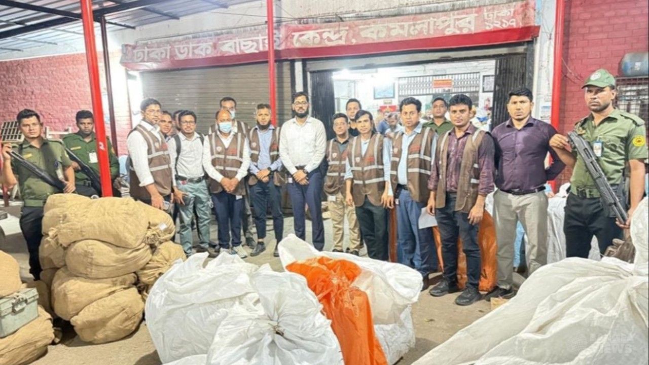 চোরাচালানের নতুন রুটের সন্ধান, ভায়াগ্রাসহ কোটি টাকার পণ্য জব্দ