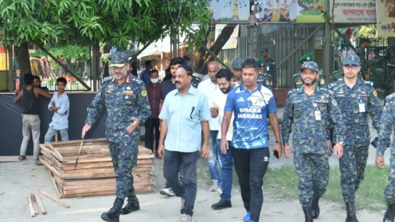 পূজামণ্ডপের নিরাপত্তা তদারকিতে আনসার-ভিডিপি মহাপরিচালক
