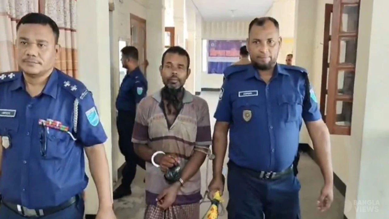 মাকে দা দিয়ে কু'পিয়ে হ'ত্যার অভিযোগ