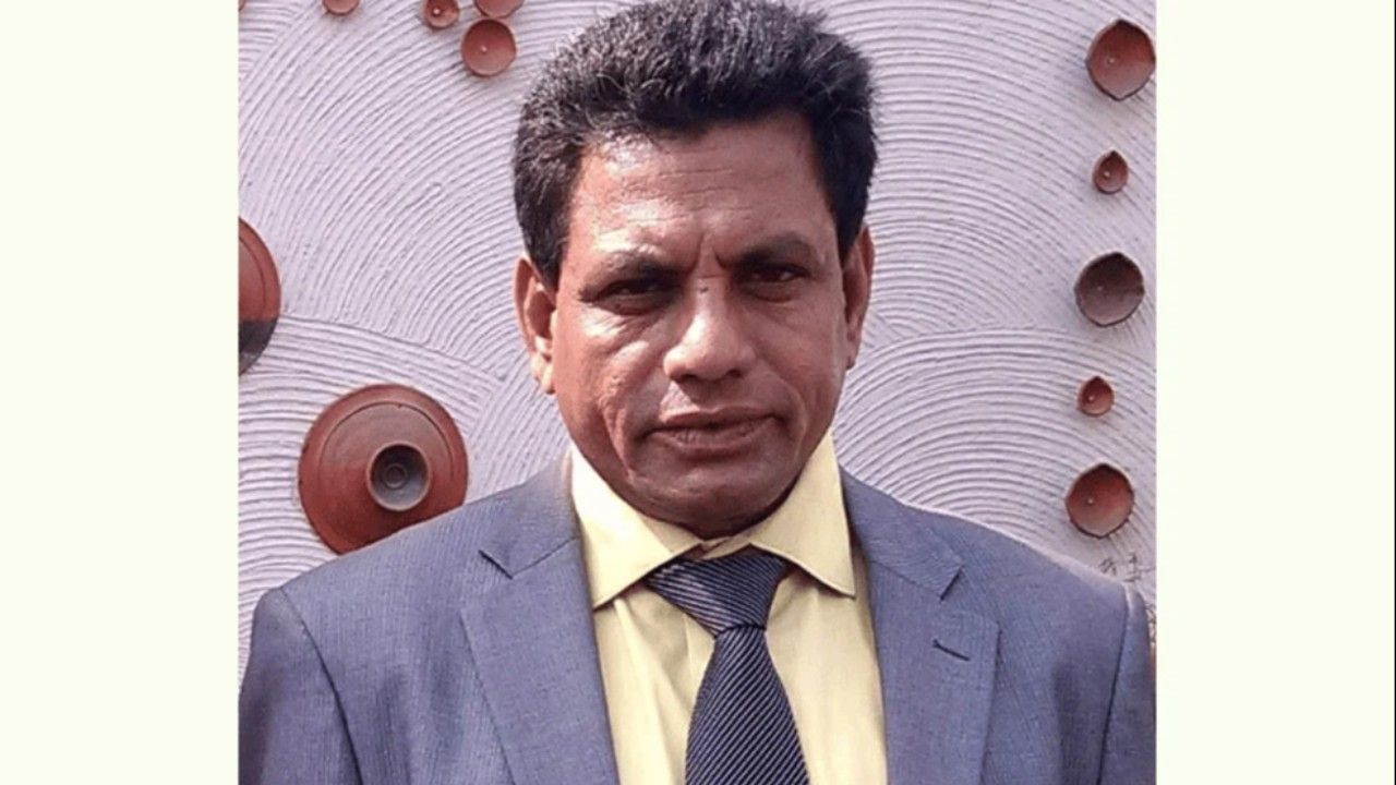 নাটোরে আ.লীগের সাবেক নেতা অধ্যক্ষ আব্দুর রাজ্জাক মোল্লা গ্রেফতার