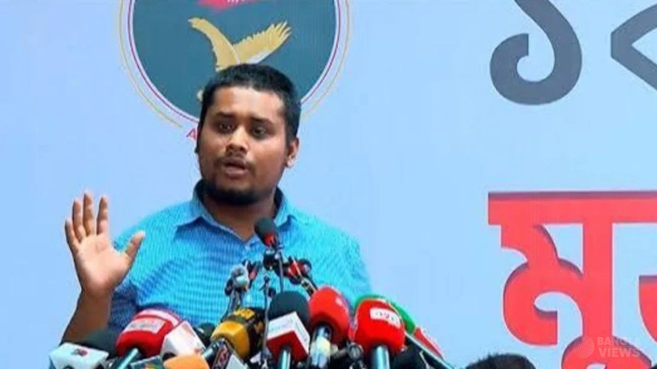 সাত মাসে ১৭ বার জাতির সঙ্গে প্রতারণা করেছে বিএনপি: হাসনাত