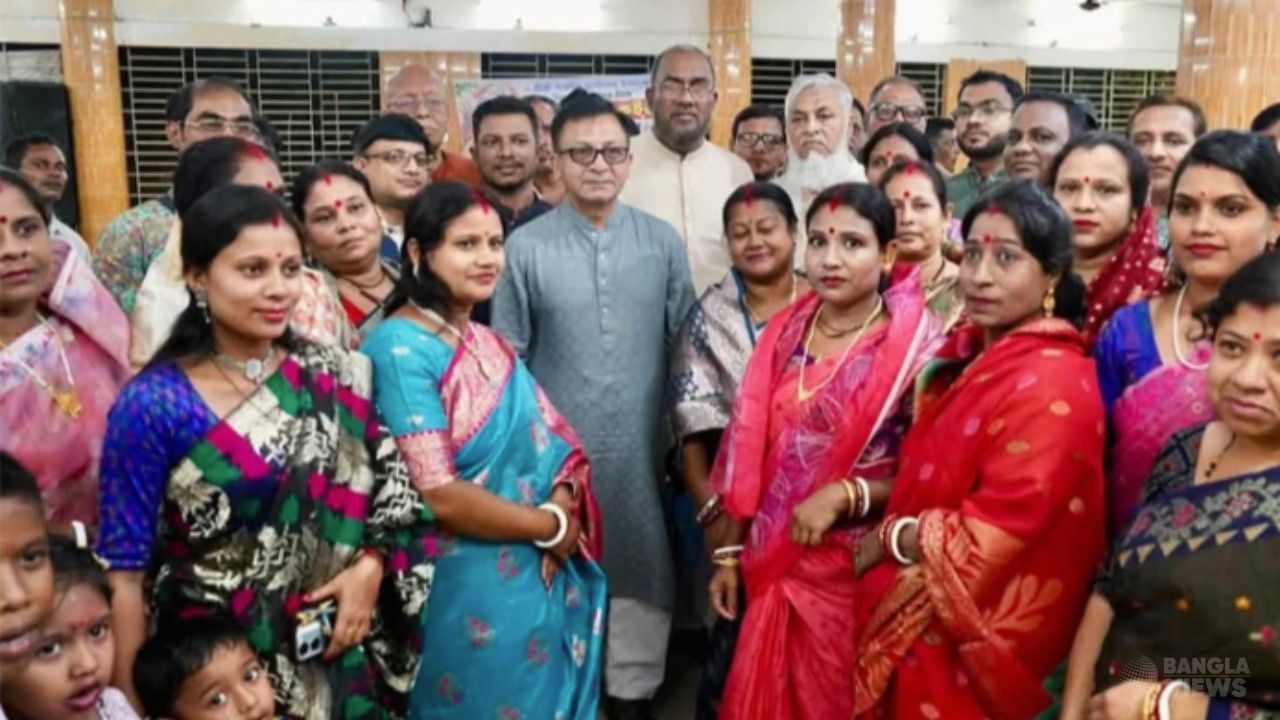 বাংলাদেশে সাম্প্রদায়িক সম্প্রীতির তুলনা বিশ্বে নেই: বাণিজ্যমন্ত্রী