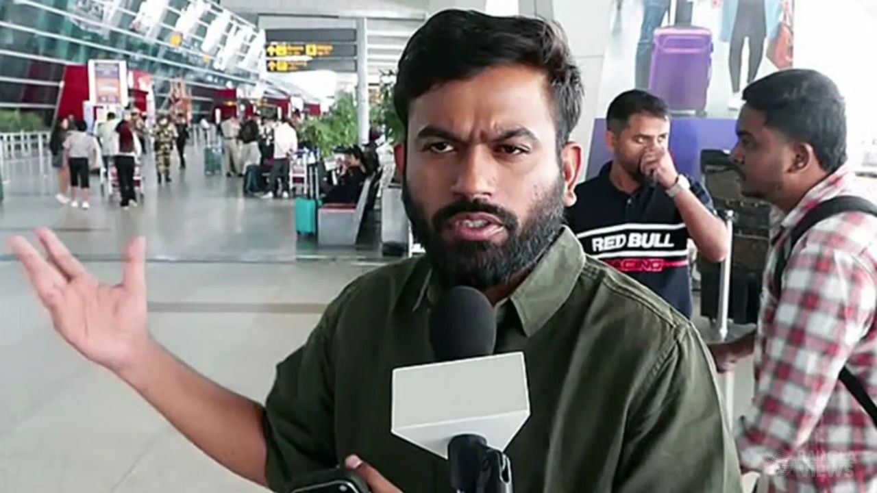 ভারতের আন্দোলনকে বাংলাদেশ বা নেপালের সাথে মেলানো যাবে না: দিপকে