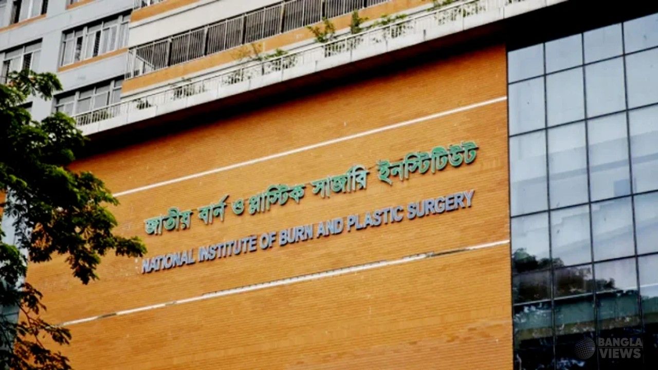 টঙ্গীর বাসায় ভয়াবহ বিস্ফোরণ, একই পরিবারের তিনজন দগ্ধ