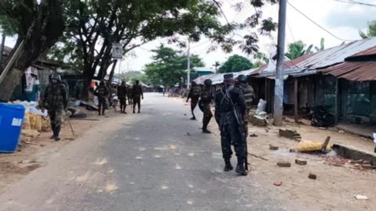 সাজেকে আইনশৃঙ্খলা বাহিনীর সঙ্গে অবরোধকারীদের গোলাগুলি