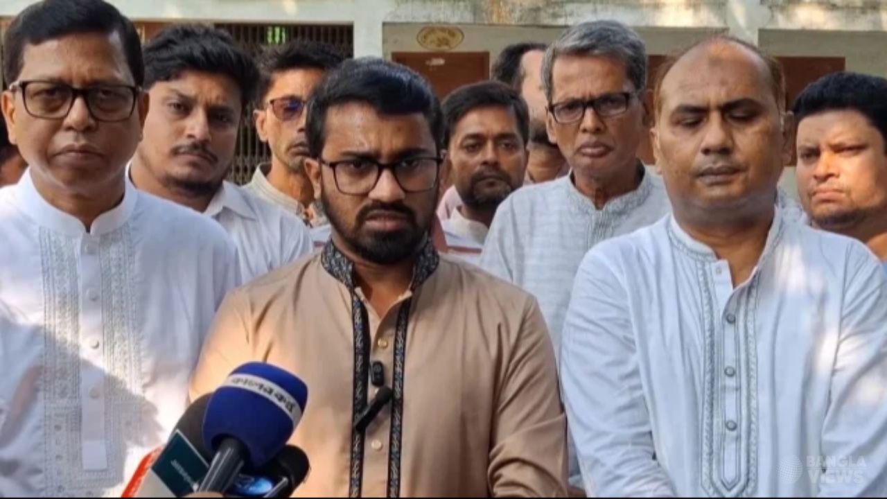 আওয়ামী লীগ-জামায়াত মিলে ষড়যন্ত্র করছে: রাশেদ খাঁন
