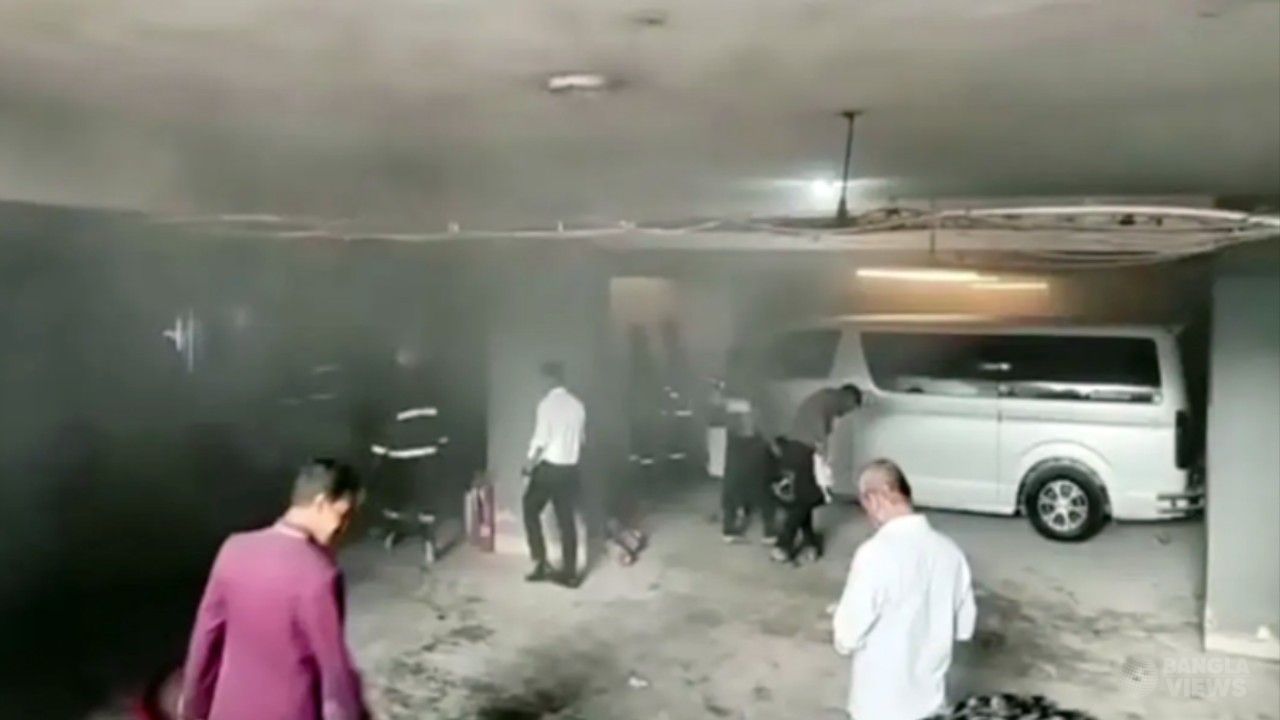 কক্সবাজারে ফের হোটেলে অগ্নিকাণ্ড, রক্ষা পেলেন ৩ শতাধিক পর্যটক